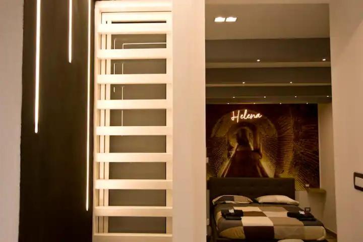 Suite Napoli Sotterranea Con Jacuzzi ภายนอก รูปภาพ